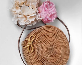 Round bag, bali bag, round rattan bali bag, osier, musthave, handmade.
