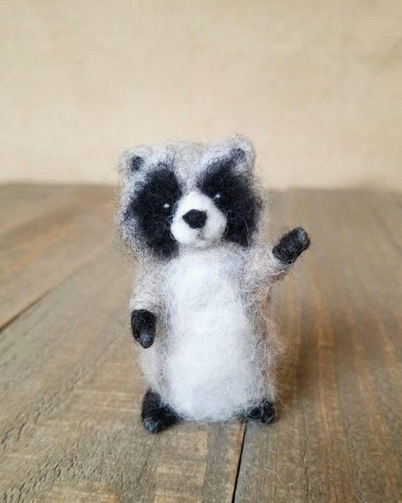 Needle felt Raccoon Miniature raccoon Mini Animals Needle