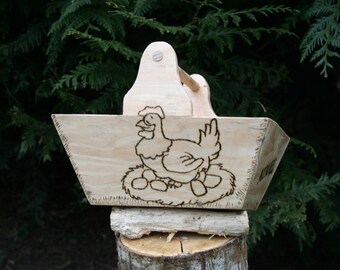 Wooden basket with PYROGRAPHY