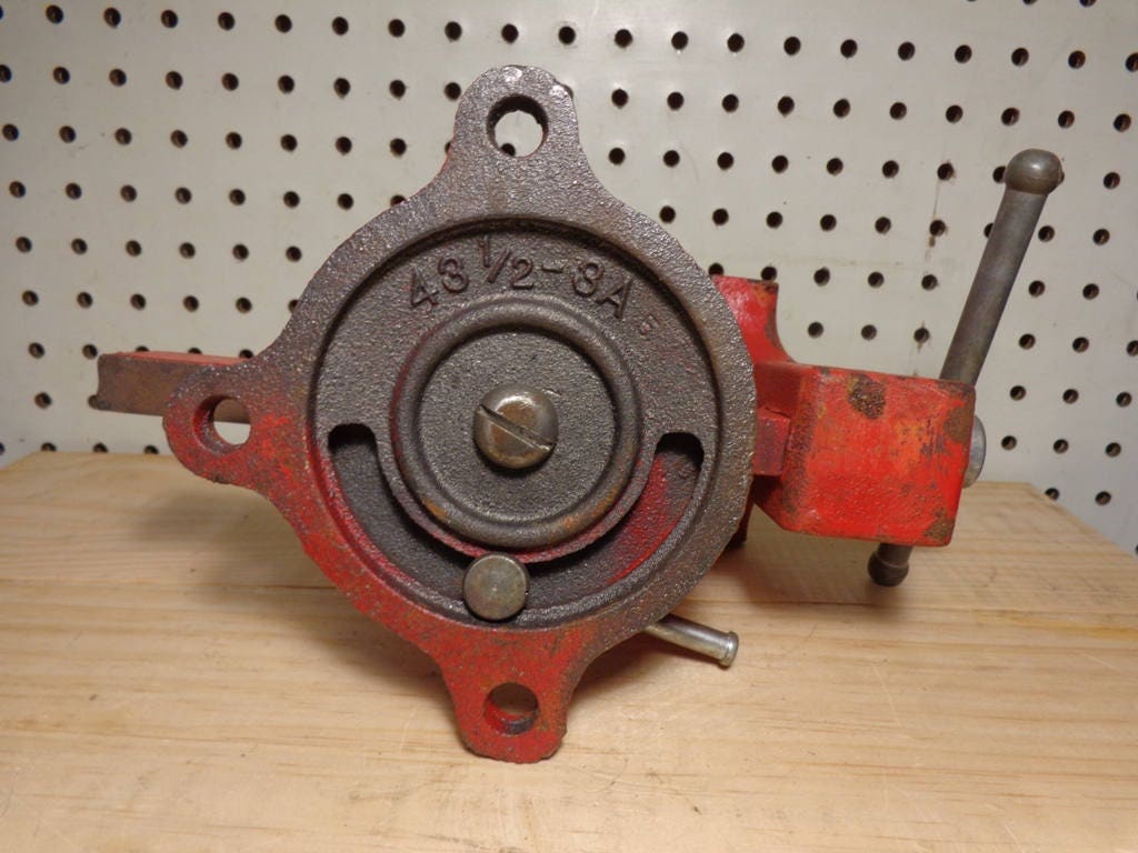 Columbian No. 04M2 Vintage 4" Bench Vise With Swivel Base Made in USA 4