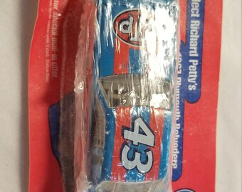 1998 Revell Wisk Promotion 1:64 Richard Petty #43 STP Stock Car