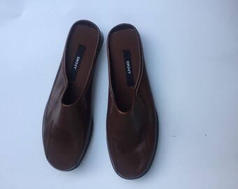 Vintage, 90s, 1990s, DKNY, DONNA KAREN, New York, Woman, mules, slip on, shoes, irregular, brown, size 9