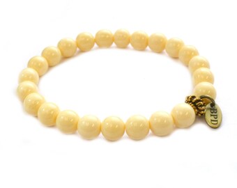 SALE 8mm Plastic Resin Bracelet in Cream