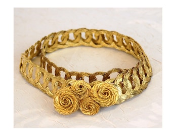 Gold metal belt wire belt coiled loops adjustable gold metal belt 1980s
