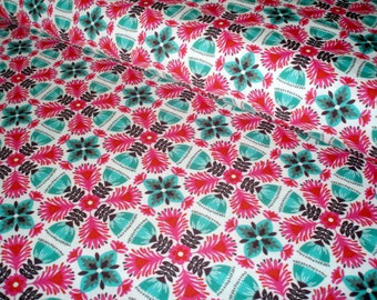 Cotton fabric Lottie collection - Imperial Blossoms White