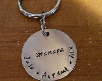 Hand Stamped Personalized Grandpa Keychain - Grandpa Gift - PopPop Keychain - Father day gift - Gift idea for Grandpa - Dad keychain