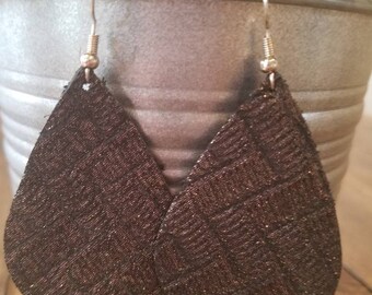 Shiny Black lattice leather teardrop earrings