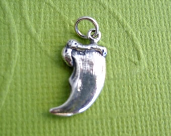 Sterling Silver Bear Claw Pendant Charm
