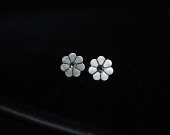 Silver Flower Studs -- Tiny Daisies, Swarovski Crystal, Silver