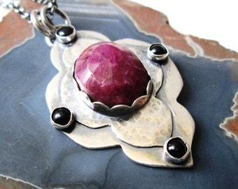 Pink Ruby and Black Onyx Mehndi Yoga Pendant in Sterling Silver Necklace Jewelry