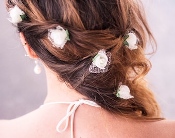 Wedding Floral Hair Pins,White Roses Hair Pins,Bridal Bobby Pins,Woodland Wedding Hair Pins,White Rose Bobby Pins,Wedding Flower Bobby Pins