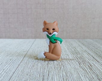 Fox - Winter - Forest Animal - Beautiful - Sly - Smart - Scarf - Lapel Pin