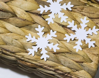 Large White Paper Snowflakes Die Cuts, White Christmas Table Snowflakes, Winter Wedding Confetti, Christmas Decoration, Snowflake Cut Out