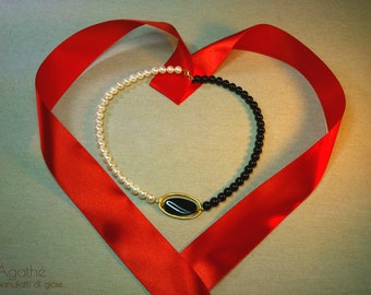 Necklace in Majorca and onyx beads