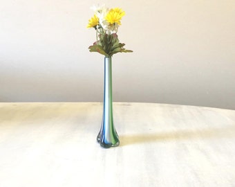 Vintage glass vase, vintage vase, flower vase, vintage home decor, mid century vase, mid century glass, retro glass vase, vintage glassware