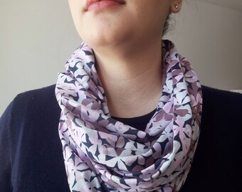 Floral Infinity Scarf, ELOISE Pattern (PURPLE)