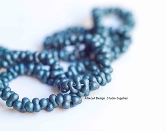 1 Strand Metallic Teal 4x2mm Farfalle (Peanut) Seed Beads (Y307)