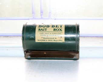 Vintage Bob Bet Bait Box Fishing Decor