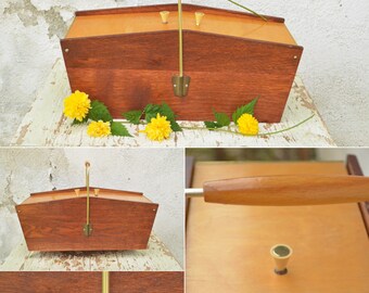 Vintage Sewing Box, Knitting Box, Mid Century Modern Wood Sewing Basket with Handle, Jewelry Box Organizer, Wooden Sewing Box from 70's