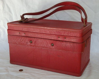 Vintage Faux/Artificial Leather Red Hartmann Carry-on/Luggage/Train/Makeup Case