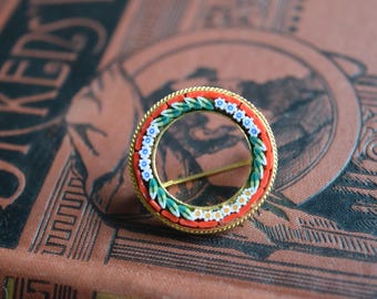 Vintage Micro mosaic Floral Wreath Pin, Round Circle Micromosaic Brooch, Jewelry gift for her