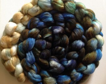 Hand Dyed gradient roving 5ozs merino silk 80/20 ready to ship