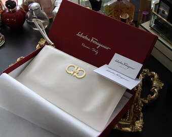 Vintage Salvatore Ferragamo white leather clutch purse (Year 1992)