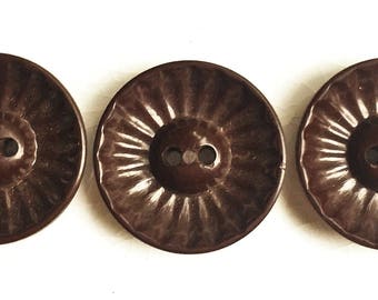 mid century vintage eco friendly brown cupped buttons with linear design--matching lot of 3