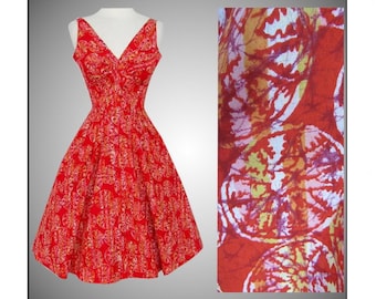 Vintage 1950s Dress//Vibrant Novelty Print//Susan Kay//Red//Full Dress//