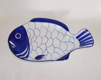 Dansk Arabesque Pattern Blue and White 11" Fish Platter