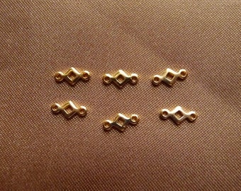 Link, gold-plated brass, 4x4mm open diamond, Pack Of 18 links.