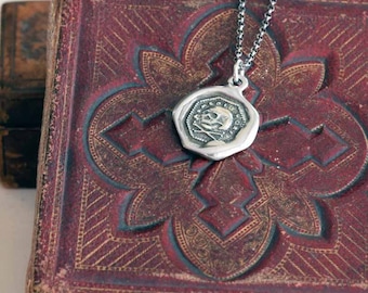 Skull & Crossbone Necklace - Memento Mori Wax Seal Skull Necklace - 347