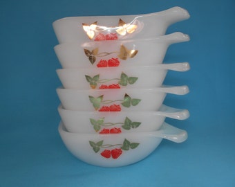 Vintage Agee Crown Pyrex "Strawberry Fair" Ramekins Set of Six 1960's #10206