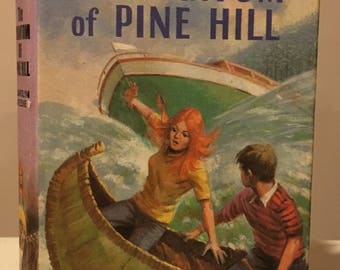 Nancy Drew - The Phantom of Pine Hill by Carolyn Keene - Collins British Printing