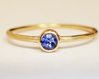 Ring solid Gold 14 kt spinel