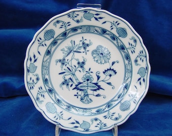 Antique plate, dated about 1880, MEISSEN, first quality.