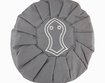 Grey Sandala Pleated Cap