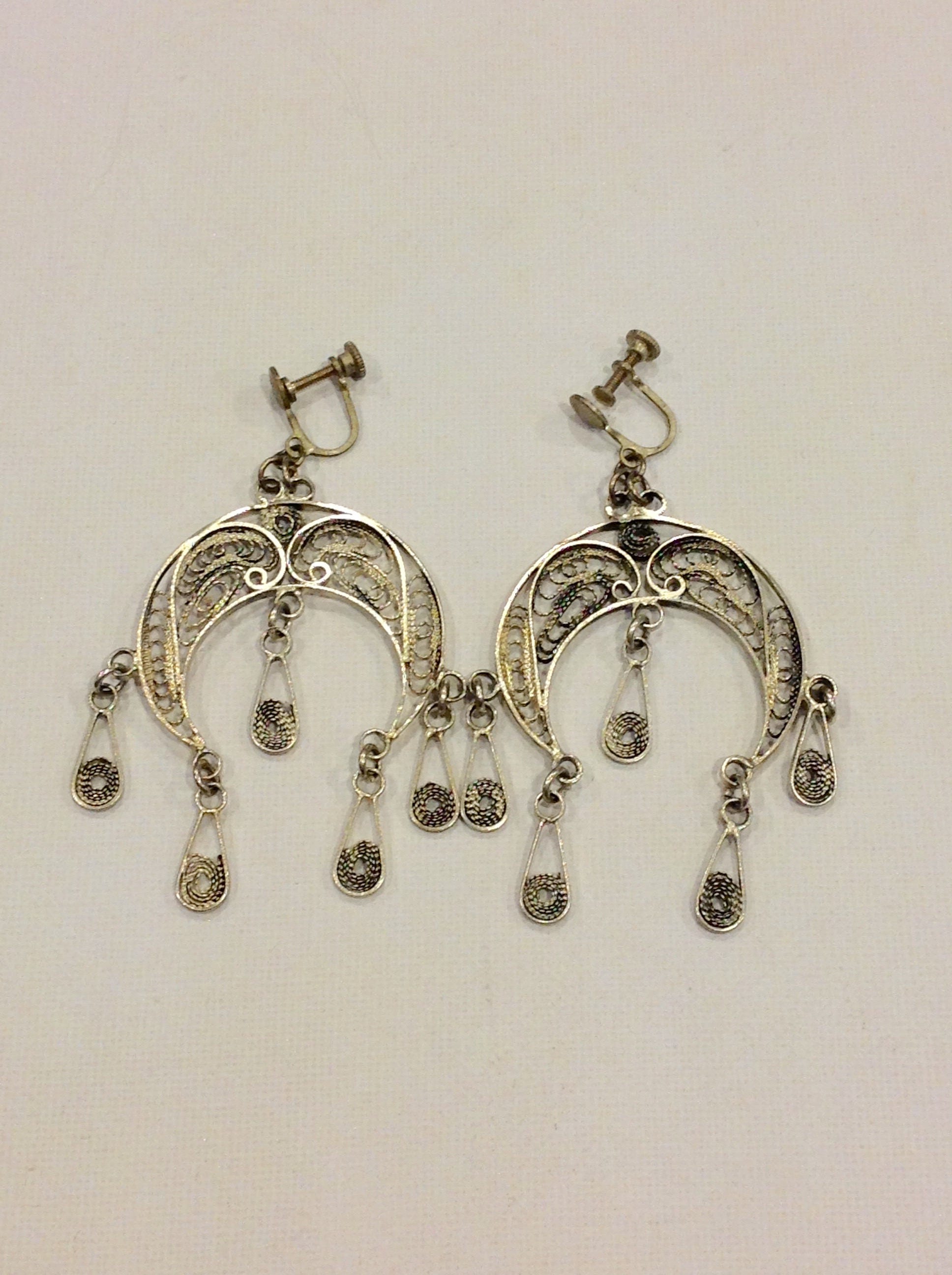 Vintage Sterling Silver Filigree Chandelier Back Description Extremely Beautiful Sterling Silver Filigree Dangle Back Earrings