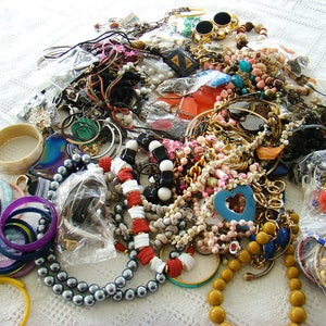 Bulk vintage jewelry | Etsy