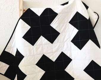 Monochrome Quilt, Modern Quilt, Plus Toddler Quilt, Monochrome Nursery, Modern Baby Quilt, Swiss Cross Quilt, Black White Baby Quilt