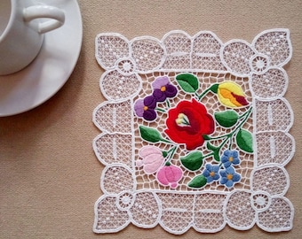 Hand embroidered 7.5" Kalocsa lace embroidery (Richelieu) doily with authentic Hungarian pattern