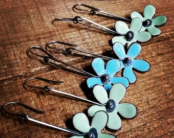 Torch fired enamel flower earrings, Daisy Earrings, flower earrings, Bridesmaids gift ideas, copper Enamel Earrings