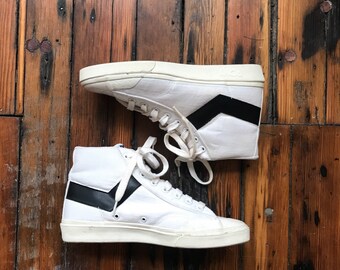 1980's Size M6.5 W8.5 Deadstock Canvas Hi Top Sneakers by Pony