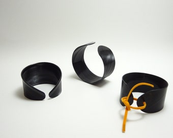 Vinyl record cuff or vinyl record bracelet