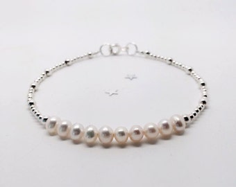 Bridesmaid Gift, Bridesmaid Jewellery, Pearl Bracelet, Silver Bracelet, Freshwater Pearl, Stacking Bracelet, Thank You Gift For Bridesmaid