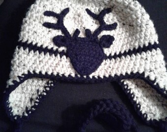 Beanie with earflaps deer/antlers