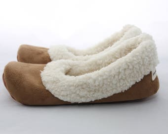 Women's Sherpa Slippers - Women's Slippers with Soles - Soft Sole Shoes Women - Chestnut
