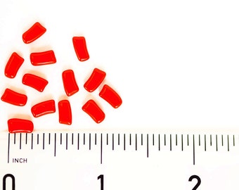 Vintage RectangleTomatoe Red Opaque Cabochon