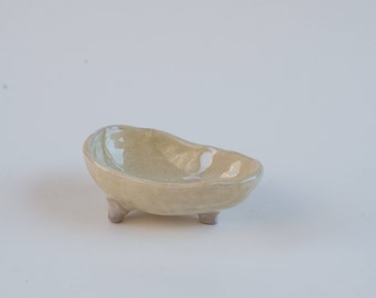 footed bowl