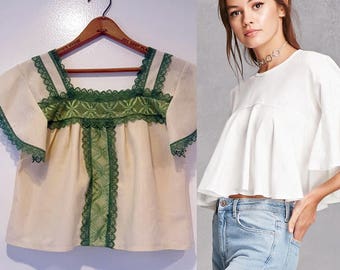 Vintage 70s Flutter Sleeve Crop Top